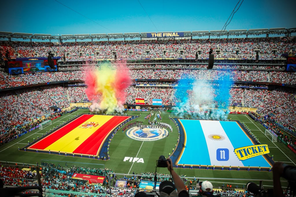 Finale Argentine-Espagne : show grandiose avant le coup d'envoi